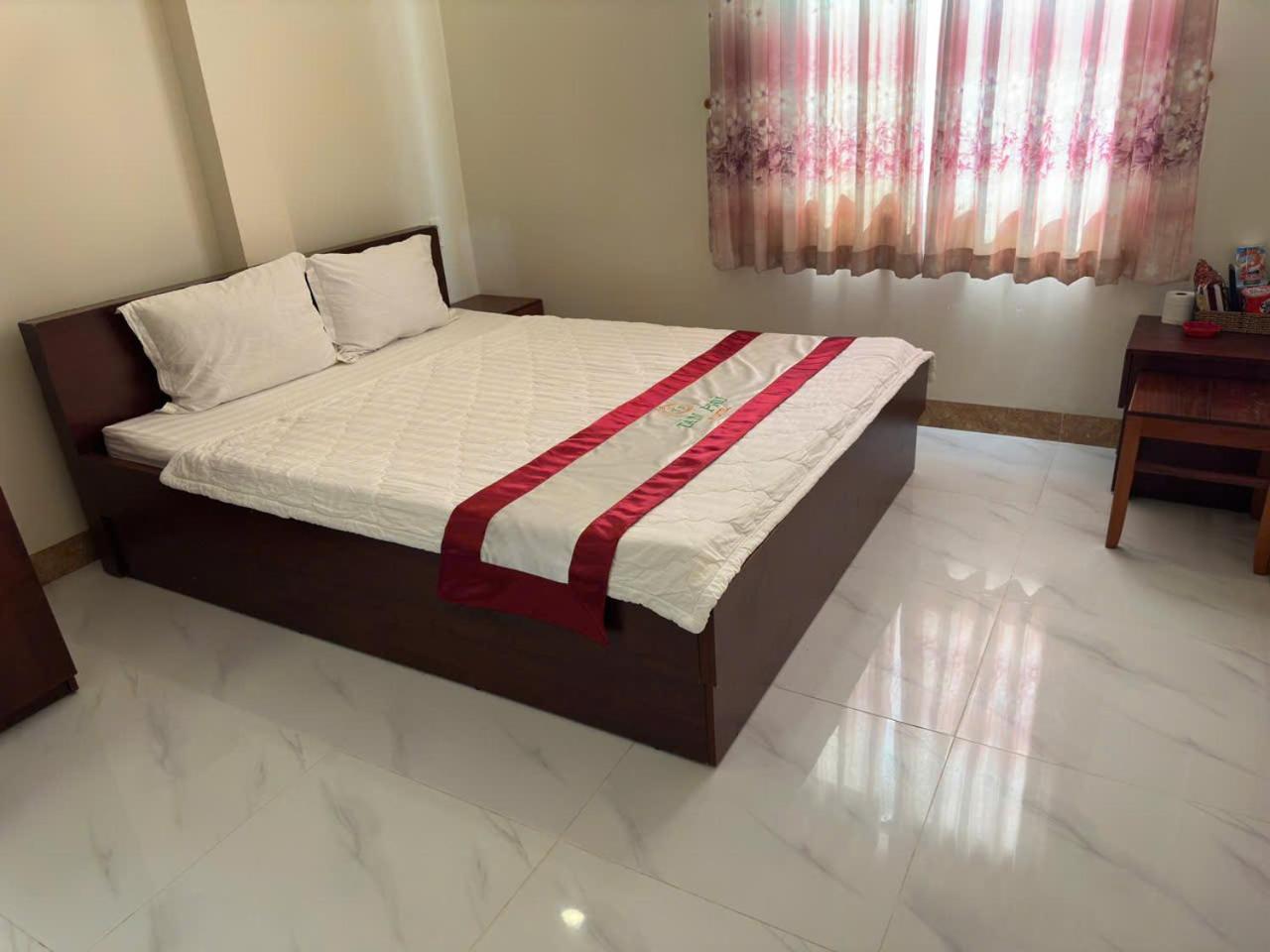 Hotel Tan Phu 라기 외부 사진